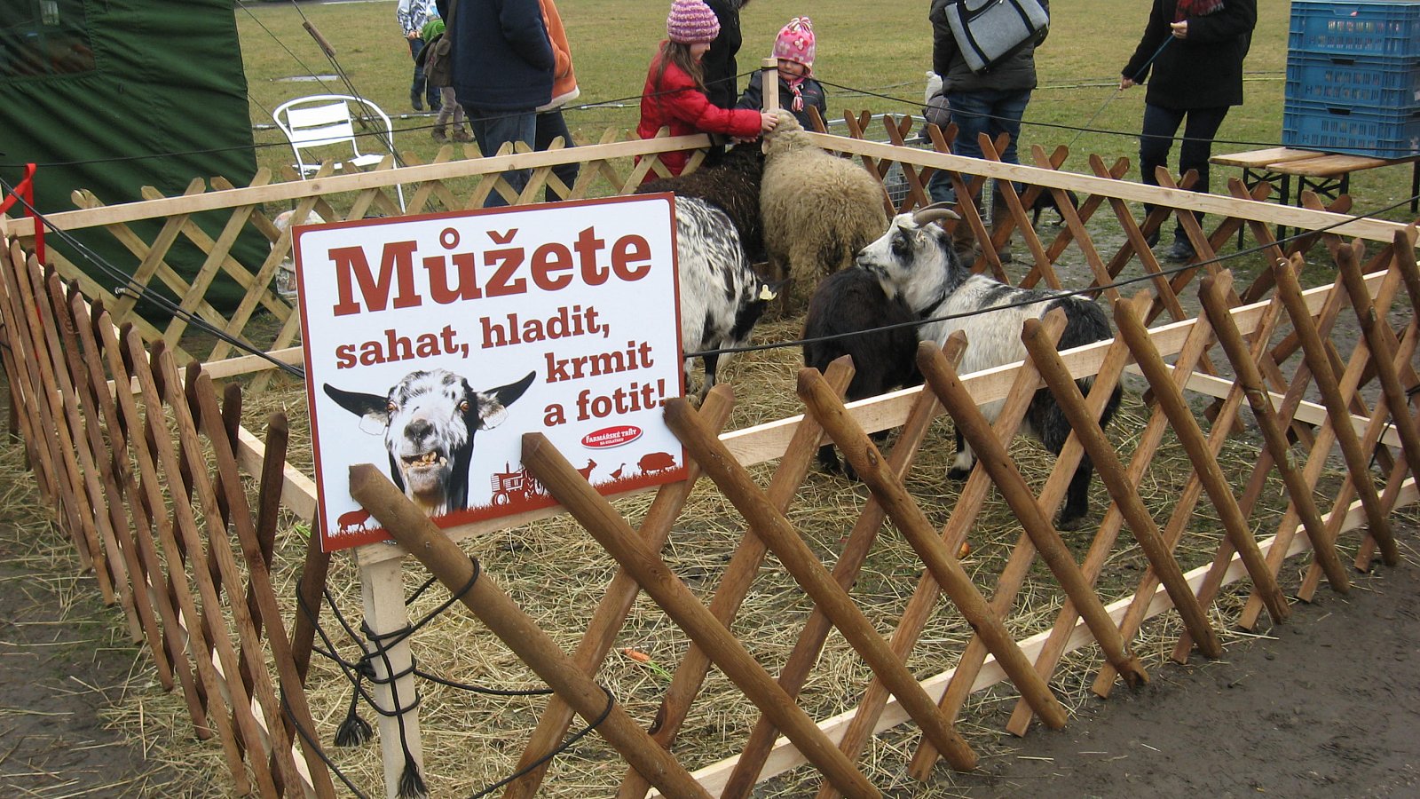 Farmářské trhy na Kulaťáku zahájily sezónu 2013