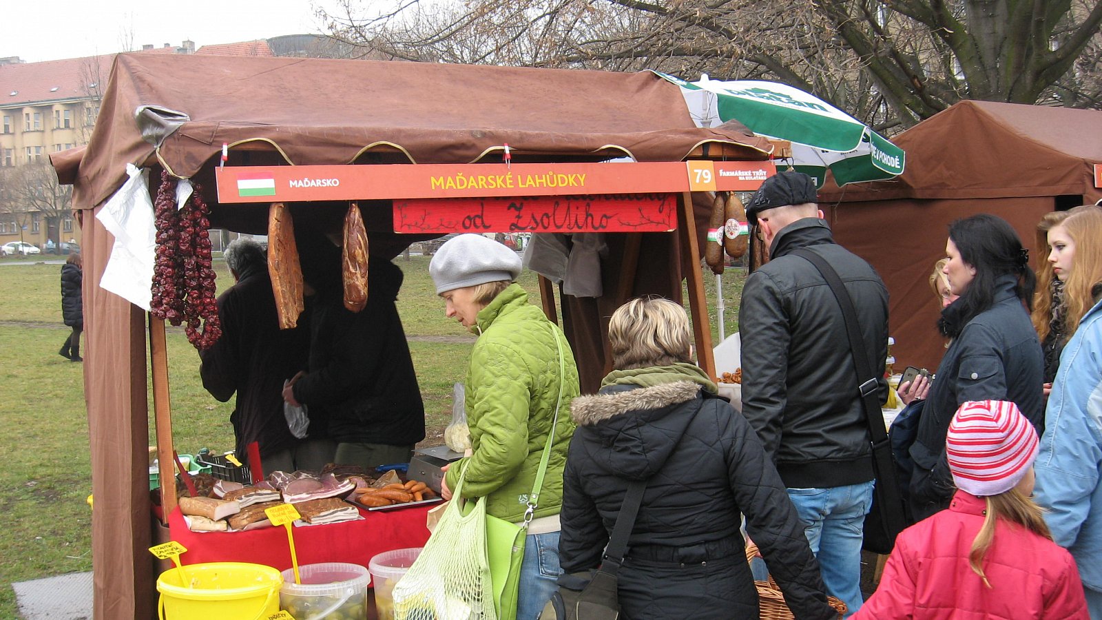 Farmářské trhy na Kulaťáku zahájily sezónu 2013