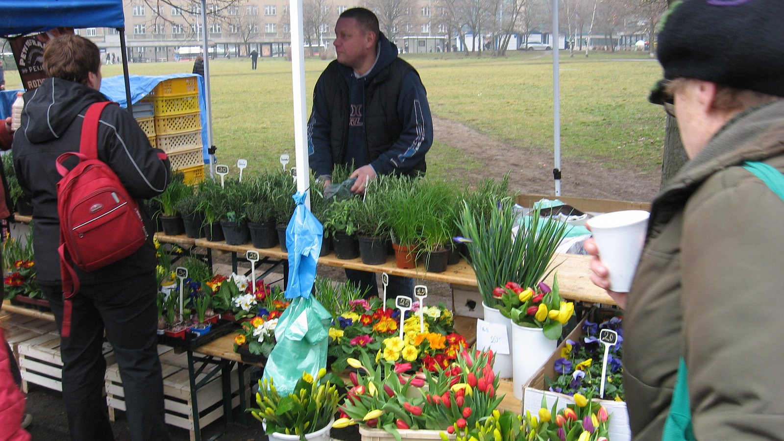 Farmářské trhy na Kulaťáku zahájily sezónu 2013