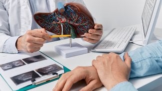 Lékař, pacient a játra