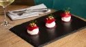 Nabídka z menu restaurace Amano, kde lidem na jarním Restaurant Week chutnalo celkově nejvíce – jako předkrm například červená řepa s kozím sýrem a piniovými oříšky.