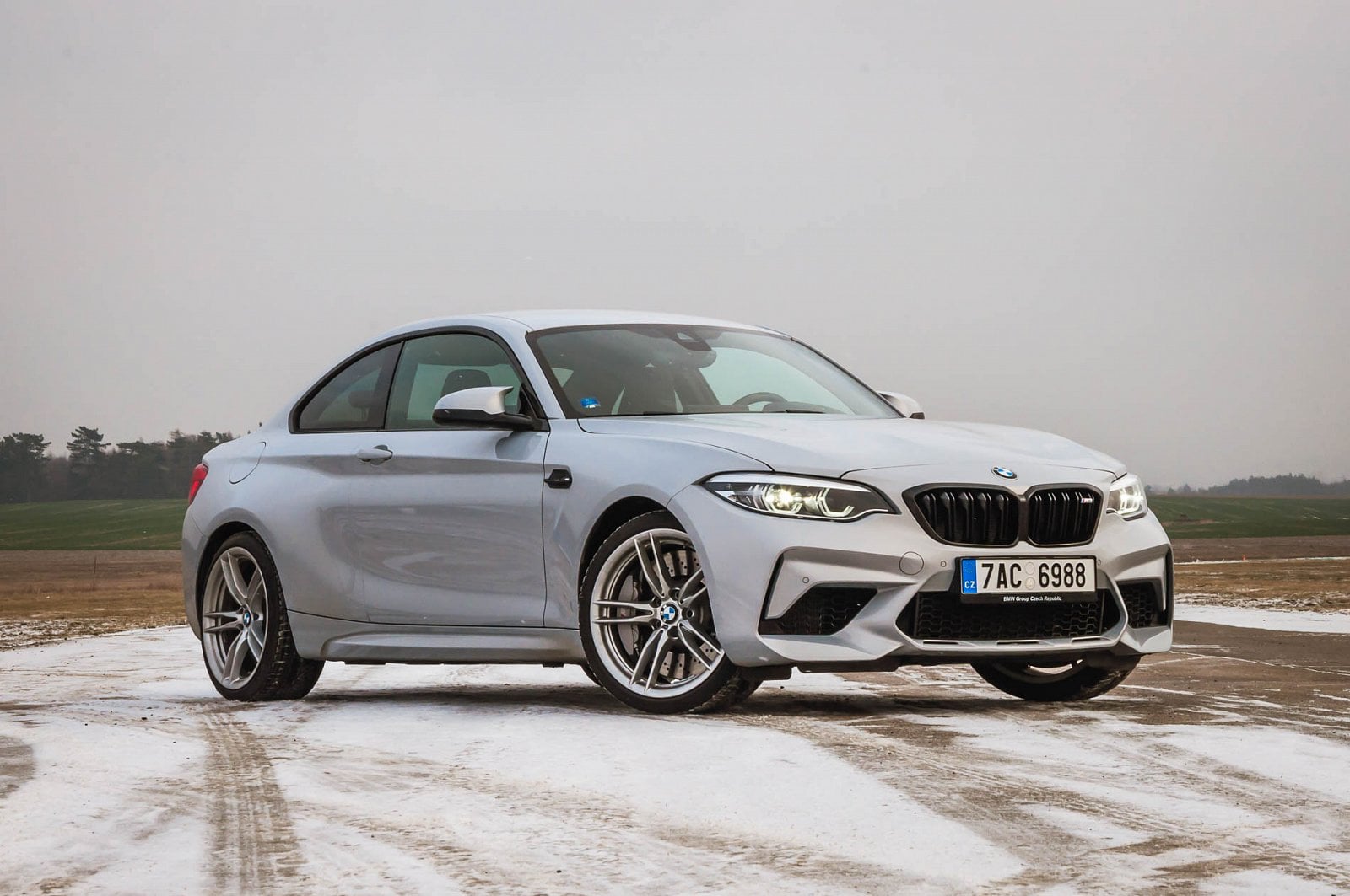 2019-02-bmw-m2-competition-2.jpg