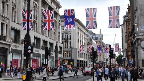 Náhledový obrázek - Vypořádání brexitu přijde každého Brita na libru ročně