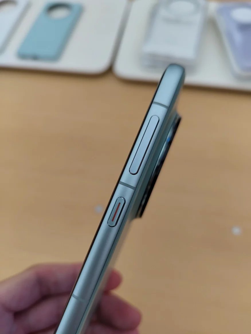 Chytrý telefon Huawei Mate 60 Pro s čipem Kirin 9000s