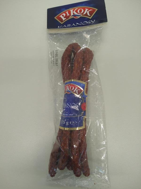 21 nálezů v kategorii falšovaných potravin. Na obale výrobku bylo uvedeno: "100 g výrobku bylo vyrobeno ze 158 g masa (z toho 150 g vepřové maso a 8 g hovězí maso)". Laboratorní analýza však prokázala, že obsah hovězího masa byl méně než 1 g/100 g výrobku.