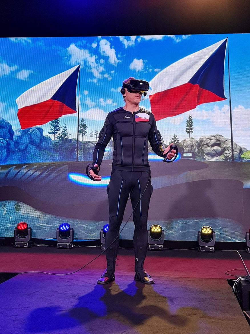 Karel Janeček a prezidentská kampaň v metaverzu Somnium Space