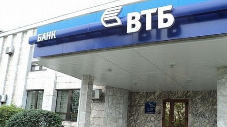 Náhledový obrázek - Zisk druhé největší ruské banky VTB vzrostl na 11,2 miliardy. Provize klesly na polovinu