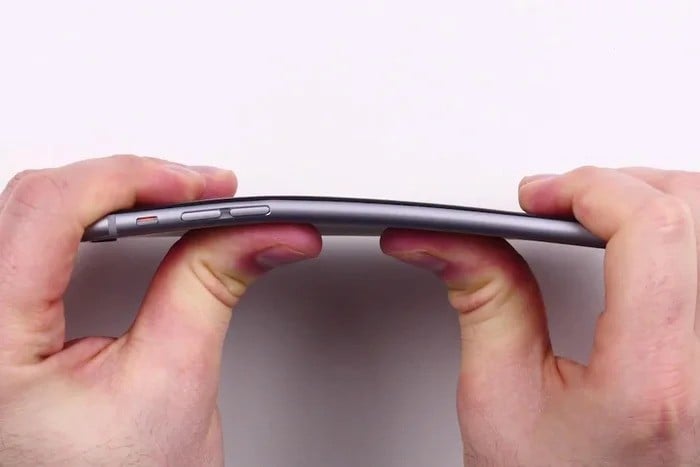 Prodej ledviny i dlouhé ruce: vtipy o nových produktech Apple