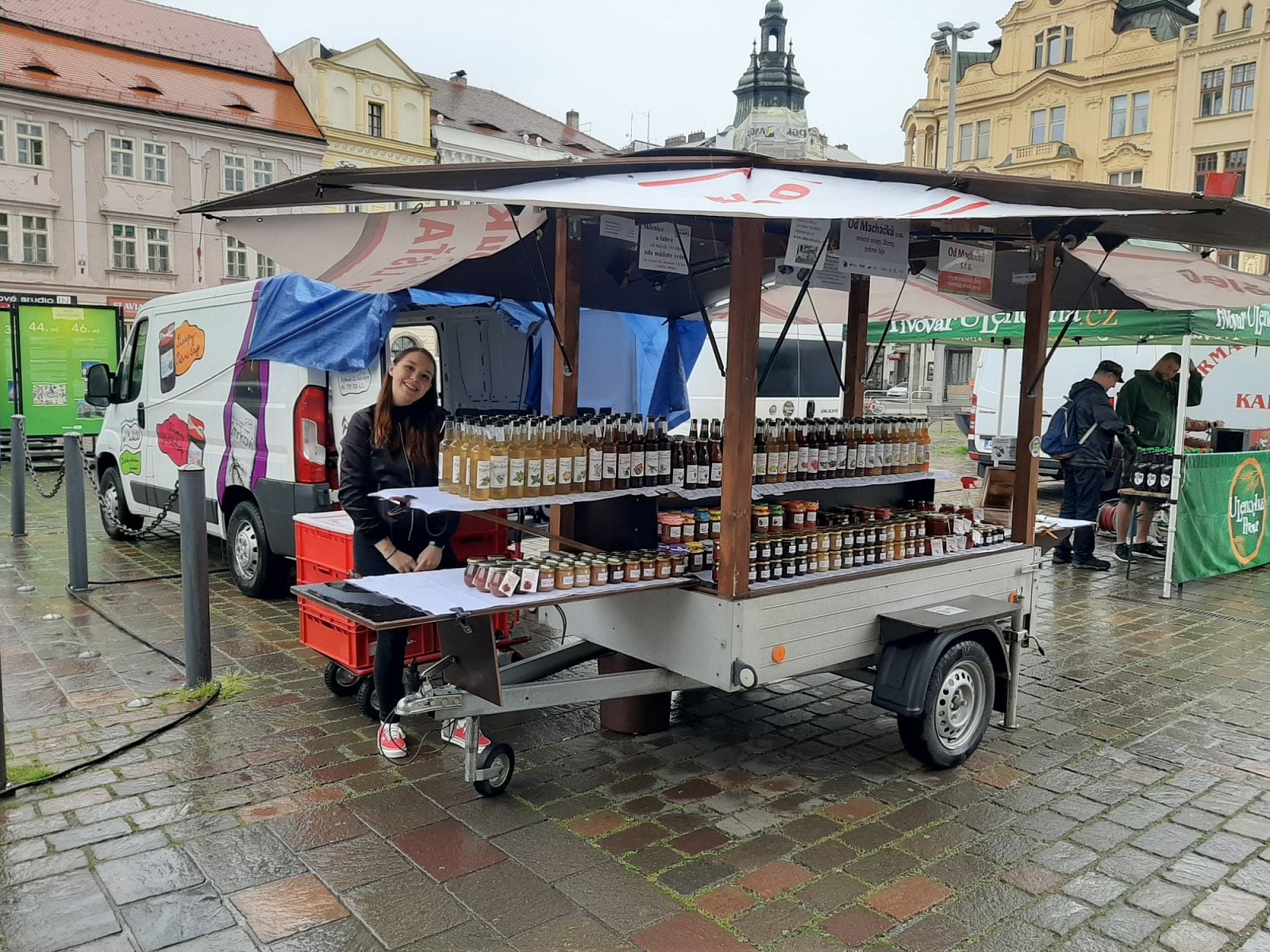 Sirupy chutnají skvěle i uzdravují. Nahlédněte na nabídku