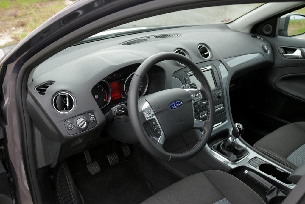 2009-09-ford-mondeo-kombi-1-6-ecoboost-12.jpg