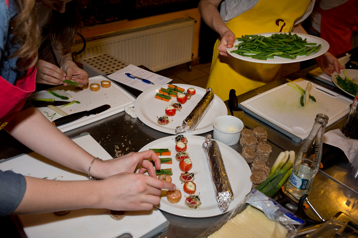 Kuchařský kurz: zkusili jsme fingerfood