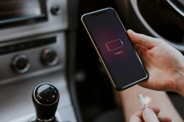 Nabíjení mobilního telefonu - bez kabelu