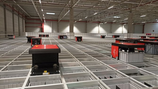 Ve jménu automatizace. Čuprův Rohlík vybudoval ve Vídni supermoderní distribuční centrum