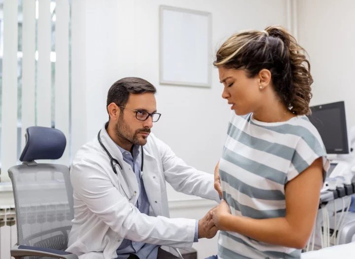 Vyšetření ledvin zahrnuje pohmat, ultrazvuk i různé laboratorní testy