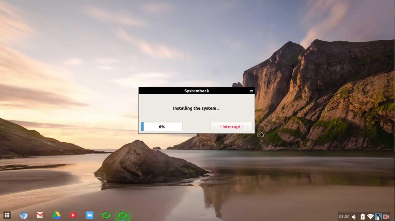 Kopírování souborů zabere jednotky minut.