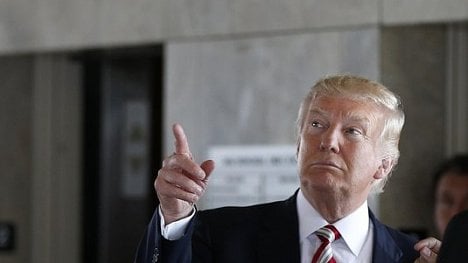 Náhledový obrázek - Esej: Trump na pokraji odvolání