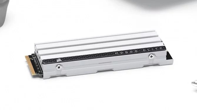 NVMe SSD Corsair MP600 Elite ve verzi pro PlayStation 5