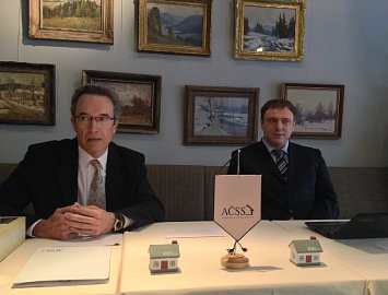 Vladimír Staňura a Jiří Šedivý na tiskové konferenci AČSS