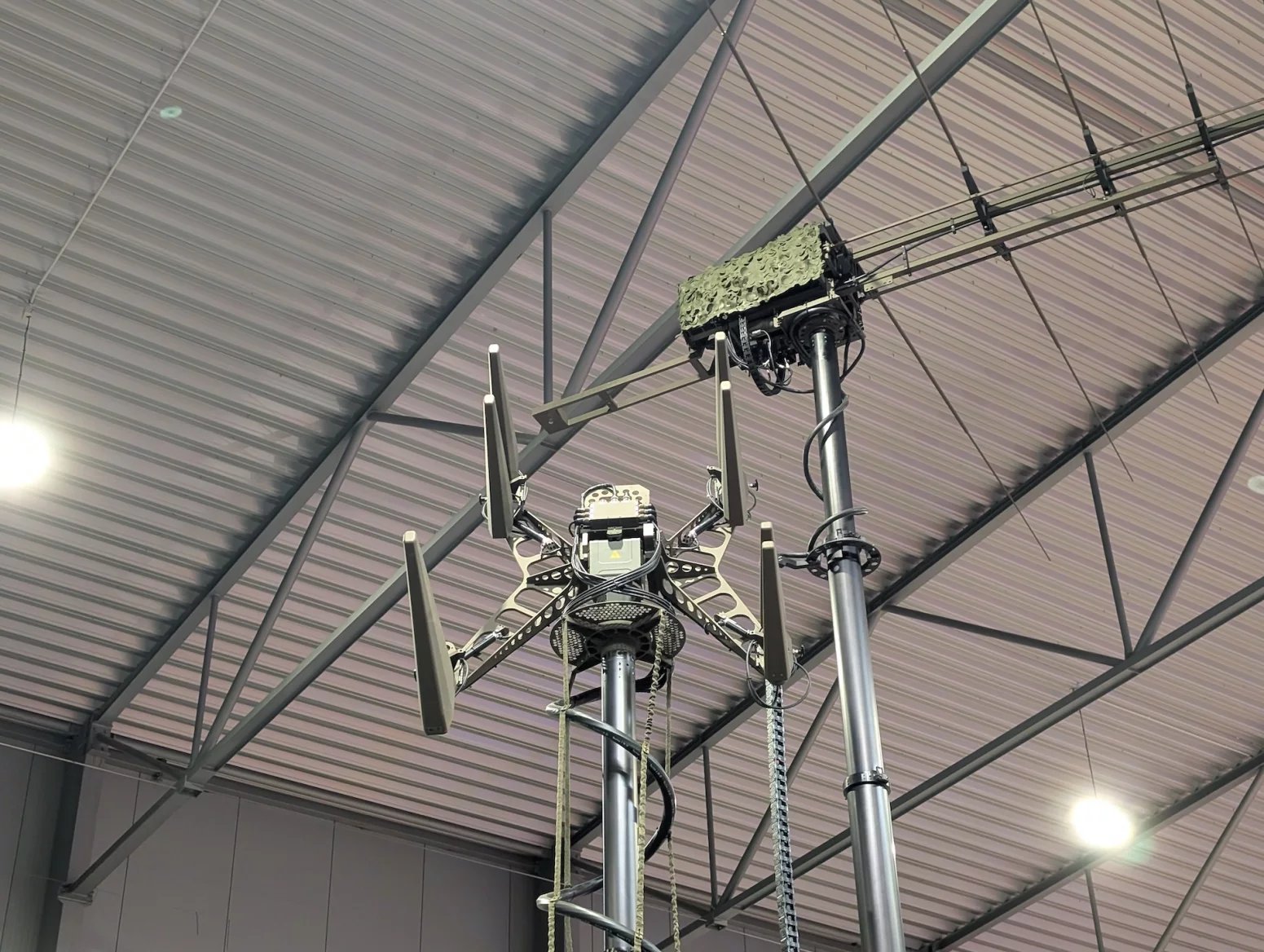 Rušička STARKOM, české kladivo na signály