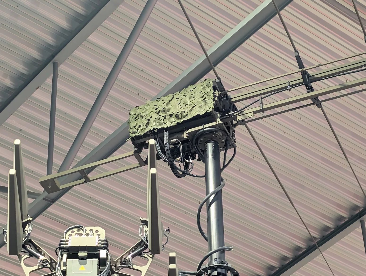 Rušička STARKOM, české kladivo na signály