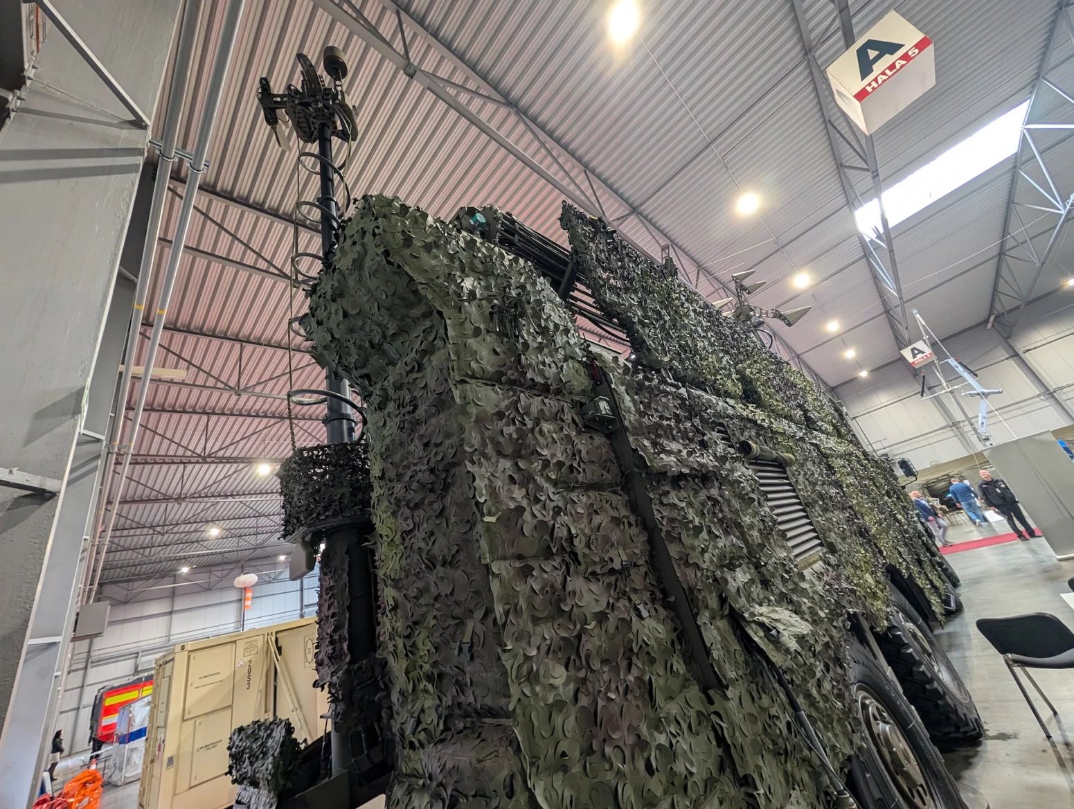 Rušička STARKOM, české kladivo na signály