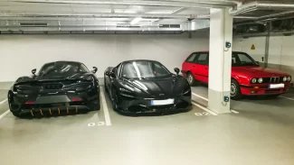 Náhledový obrázek - Co může způsobit zklidňování dopravy ve městech? Garážové stání o velikosti 18 metrů čtverečních stojí 12,4 milionu