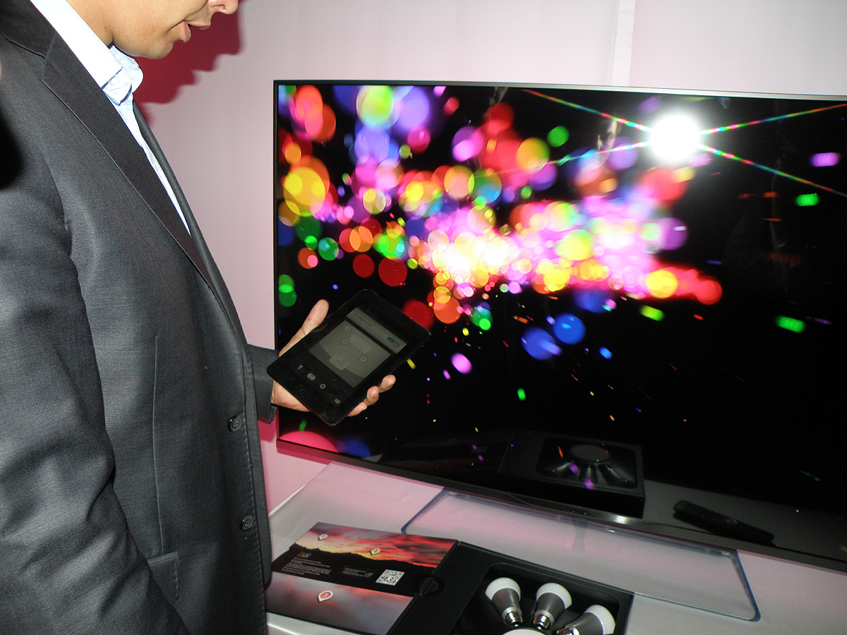 TP Vision představila televizory Philips pro sezónu 2013/2014