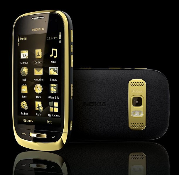 Nokia Oro