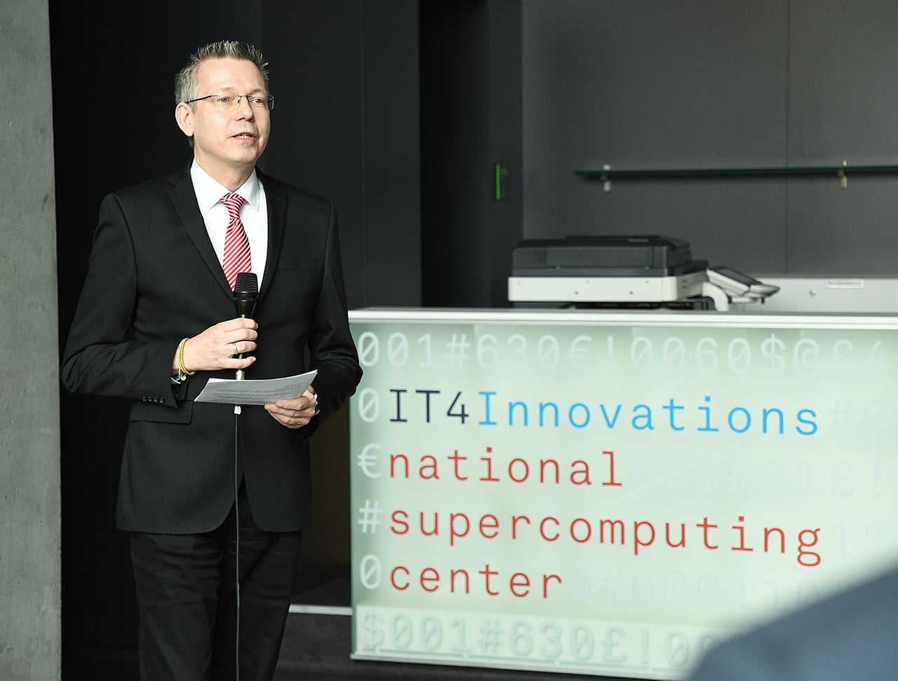 Spuštění superpočítače Nvidia DGX-2 na IT4Innovations v Ostravě