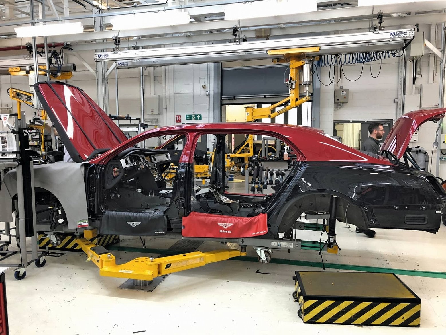 2020-03-BentleyFactoryTour015.jpg