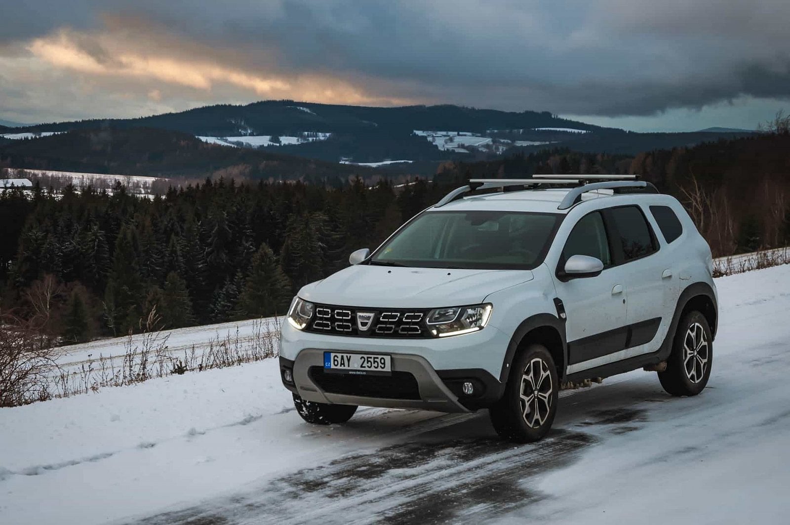2019-01-Dacia-Duster-sumava-11.jpg