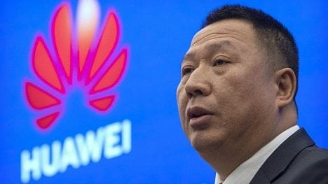 Náhledový obrázek - Nejsme hrozba. Huawei zažaloval amerického telekomunikačního regulátora