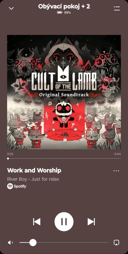 V aplikaci Sonos App je vidět aktuálně přehrávaná hudba