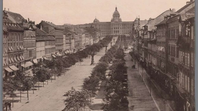 https://i.iinfo.cz/images/Václavské náměstí v 19. století