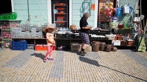 Náhledový obrázek - Maloobchodní tržby v září zrychlily růst na 7,3 procenta, hlavně díky prodeji na internetu