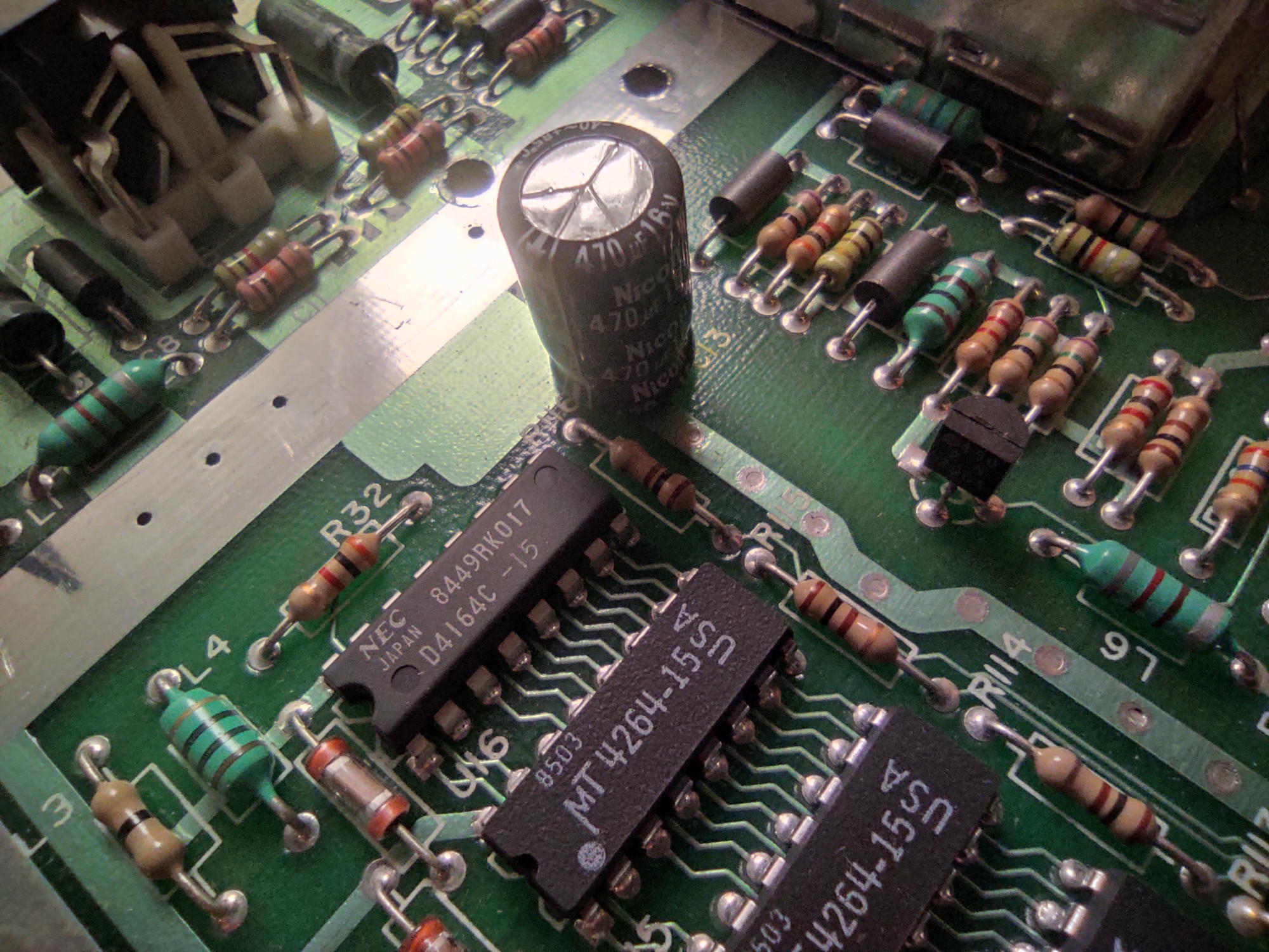 Detail základní desky.