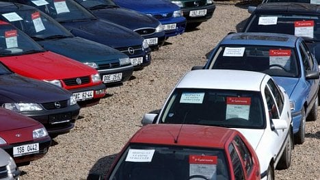 Náhledový obrázek - Počet autobazarů v Česku za pět let klesl téměř o polovinu