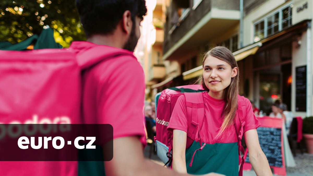 K jídlu přibyly i léky. Foodora bude nově zákazníkům až před dveře dovážet volně prodejná léčiva