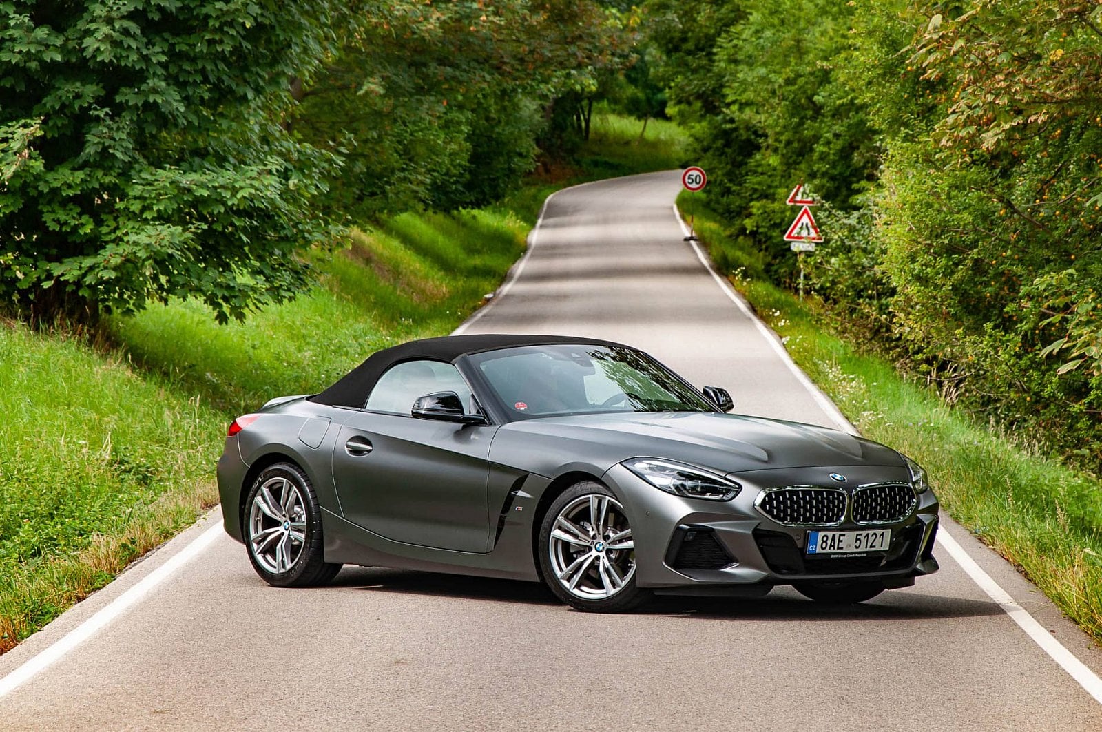 2020-09-bmw-z4-2.jpg