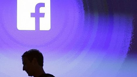 Náhledový obrázek - Facebook platil náctiletým za přístup k jejich datům. Program po kritice přerušil