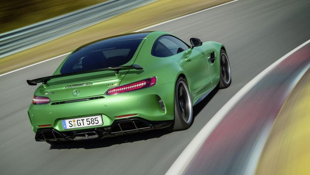 2018-08-mercedes-benz-amg-gt-r-6.jpg