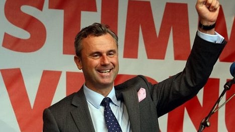 Náhledový obrázek - Norbert Hofer, ultrapravičák s lidskou tváří