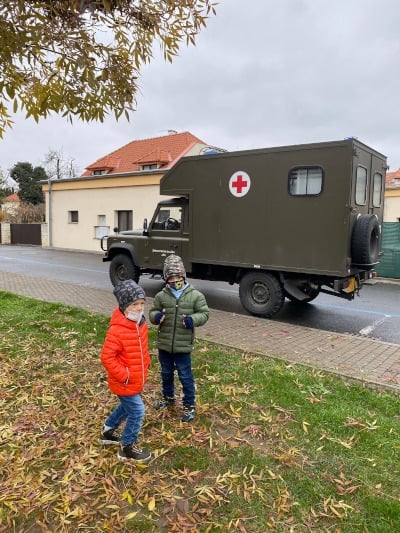 Jak probíhají odběry na COVID-19 u dítěte