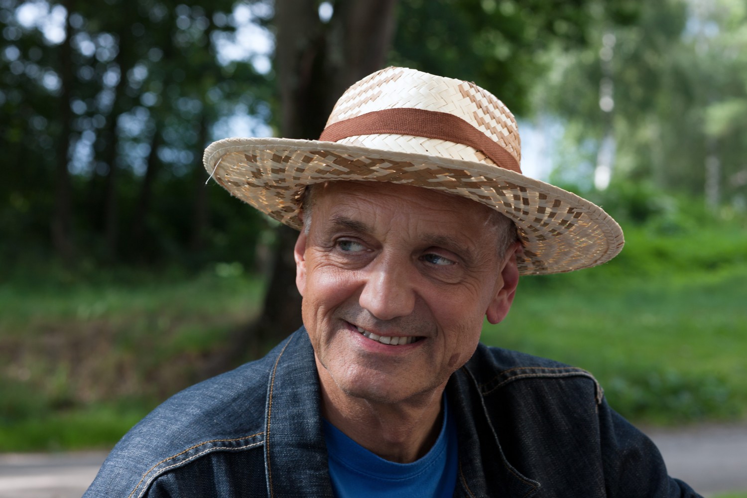 Dokumenty Girl Power, Kino Lucerna a Počátky v České televizi