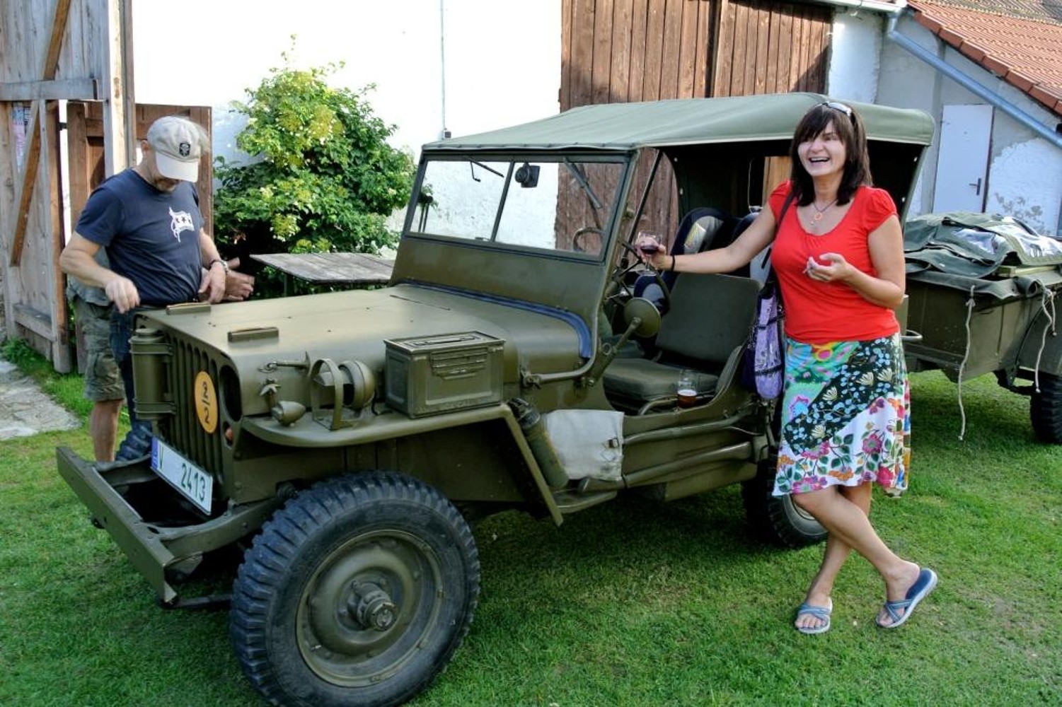 Dokumenty Girl Power, Kino Lucerna a Počátky v České televizi