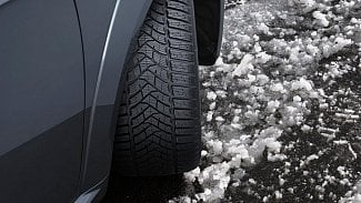 Náhledový obrázek - Test zimních pneumatik 215/65 R16 H pro SUV: Nejlepší je Dunlop