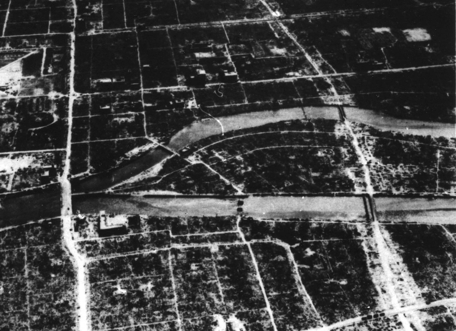 Spektrum uvede seriál Olivera Stonea Neznámé dějiny USA