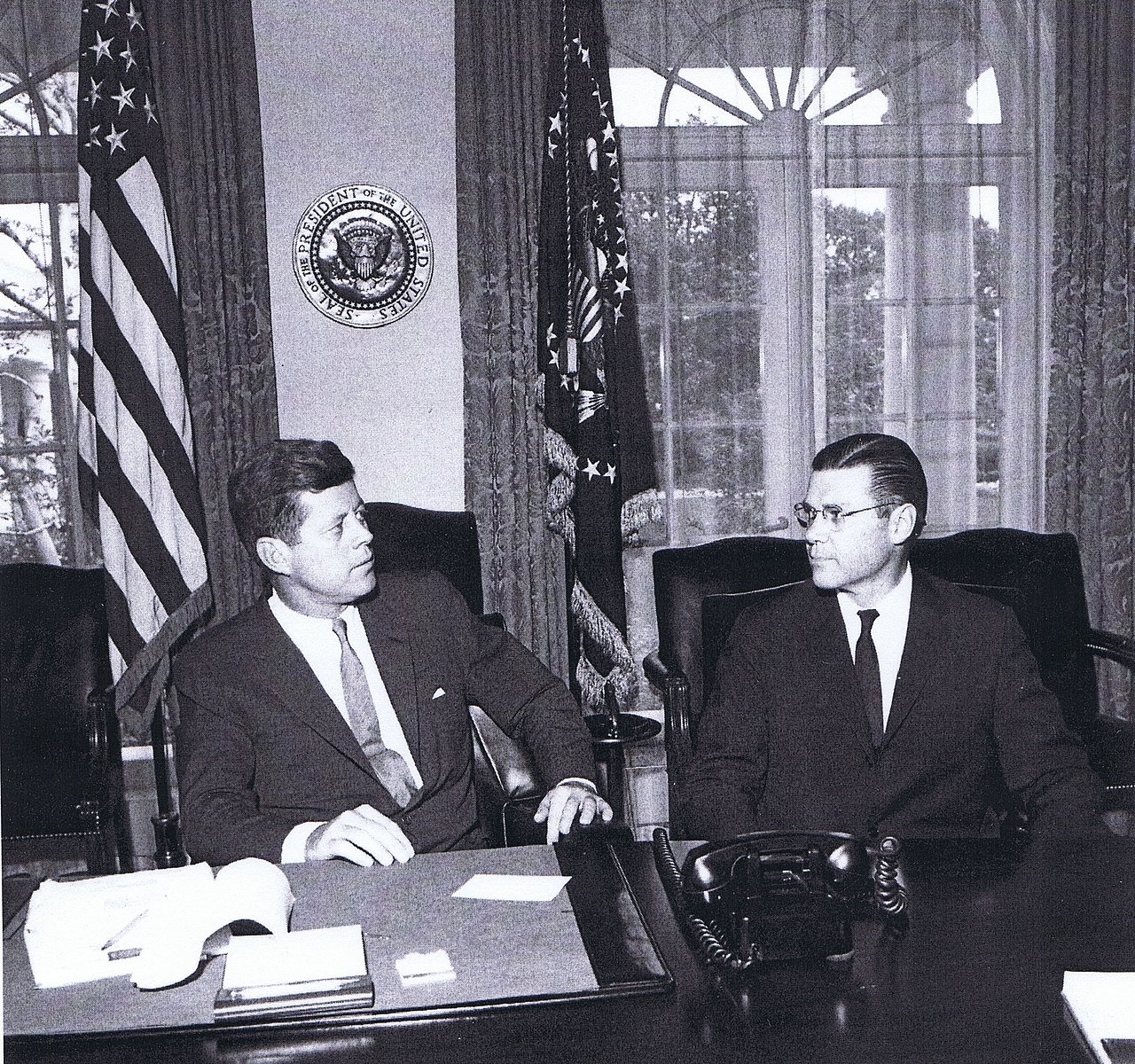 Spektrum uvede seriál Olivera Stonea Neznámé dějiny USA