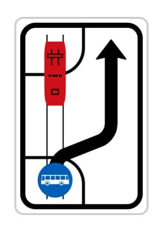 Dopravní značka IP 23c Sjíždění vozidel veřejné hromadné dopravy osob z tramvajového pásu