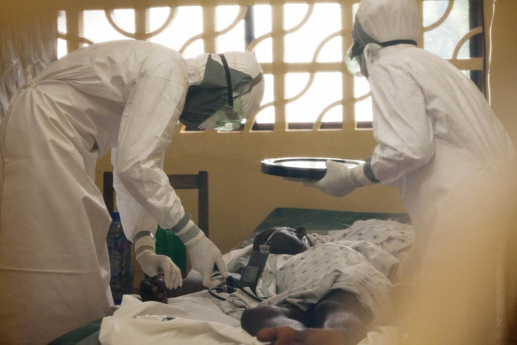 2013-10-ebola-1.jpg